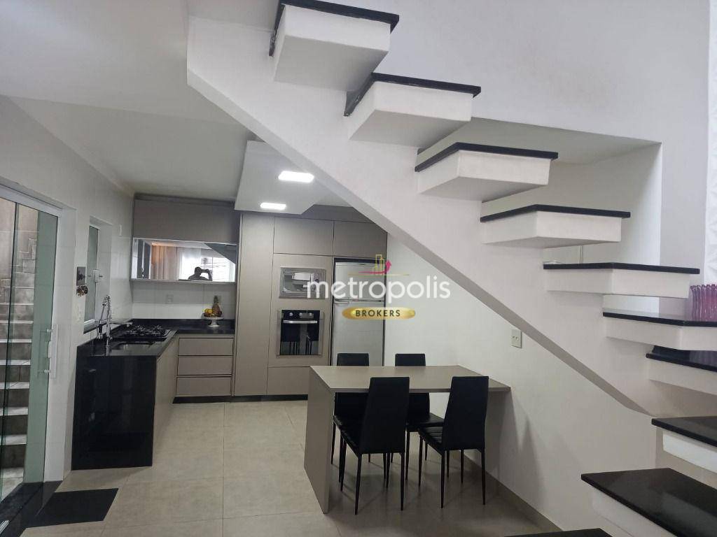 Sobrado à venda com 2 quartos, 200m² - Foto 9