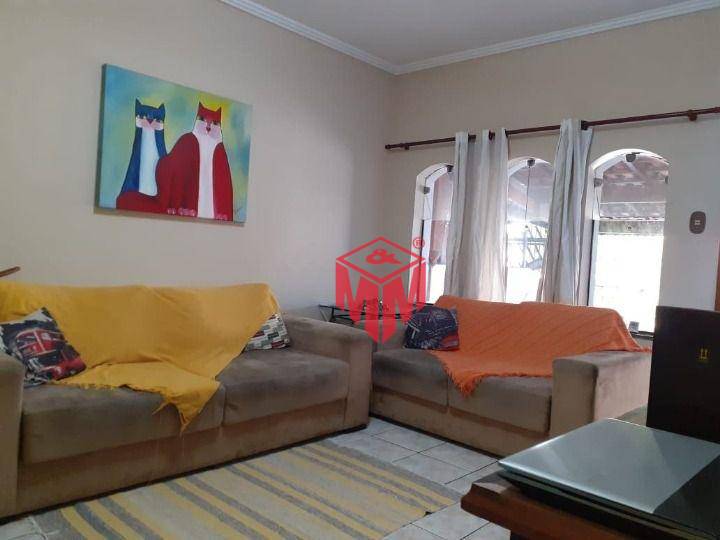 Sobrado à venda com 2 quartos, 121m² - Foto 1