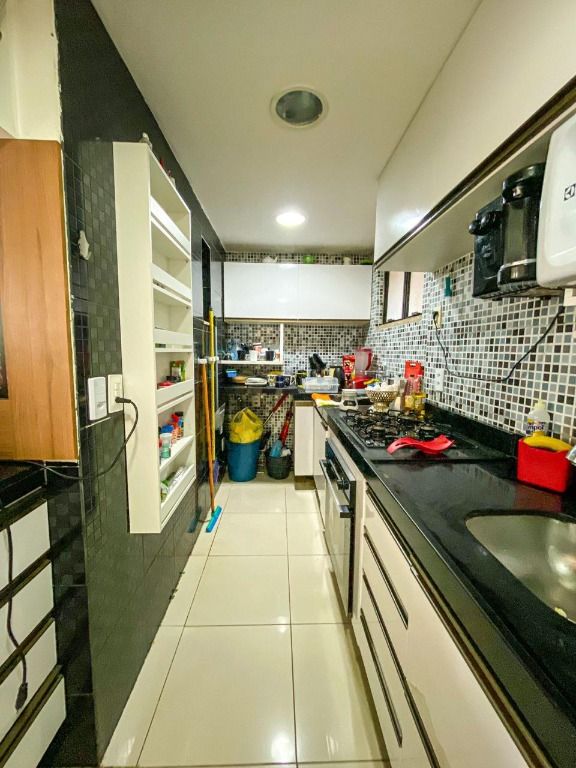 Apartamento à venda com 3 quartos, 85m² - Foto 19