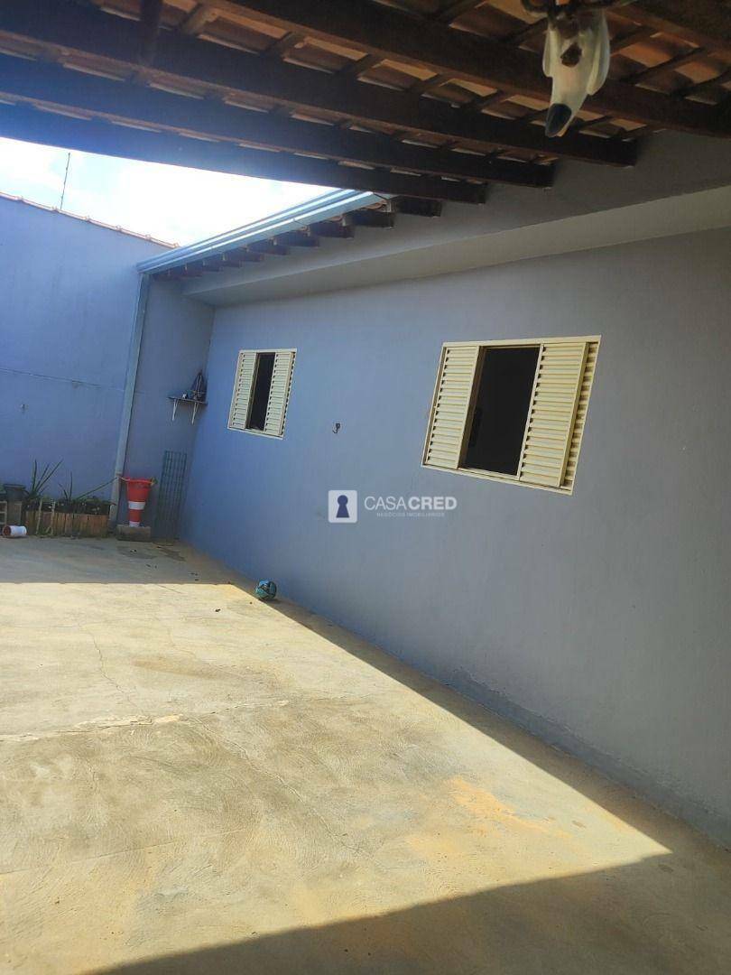 Casa à venda com 3 quartos, 65m² - Foto 2