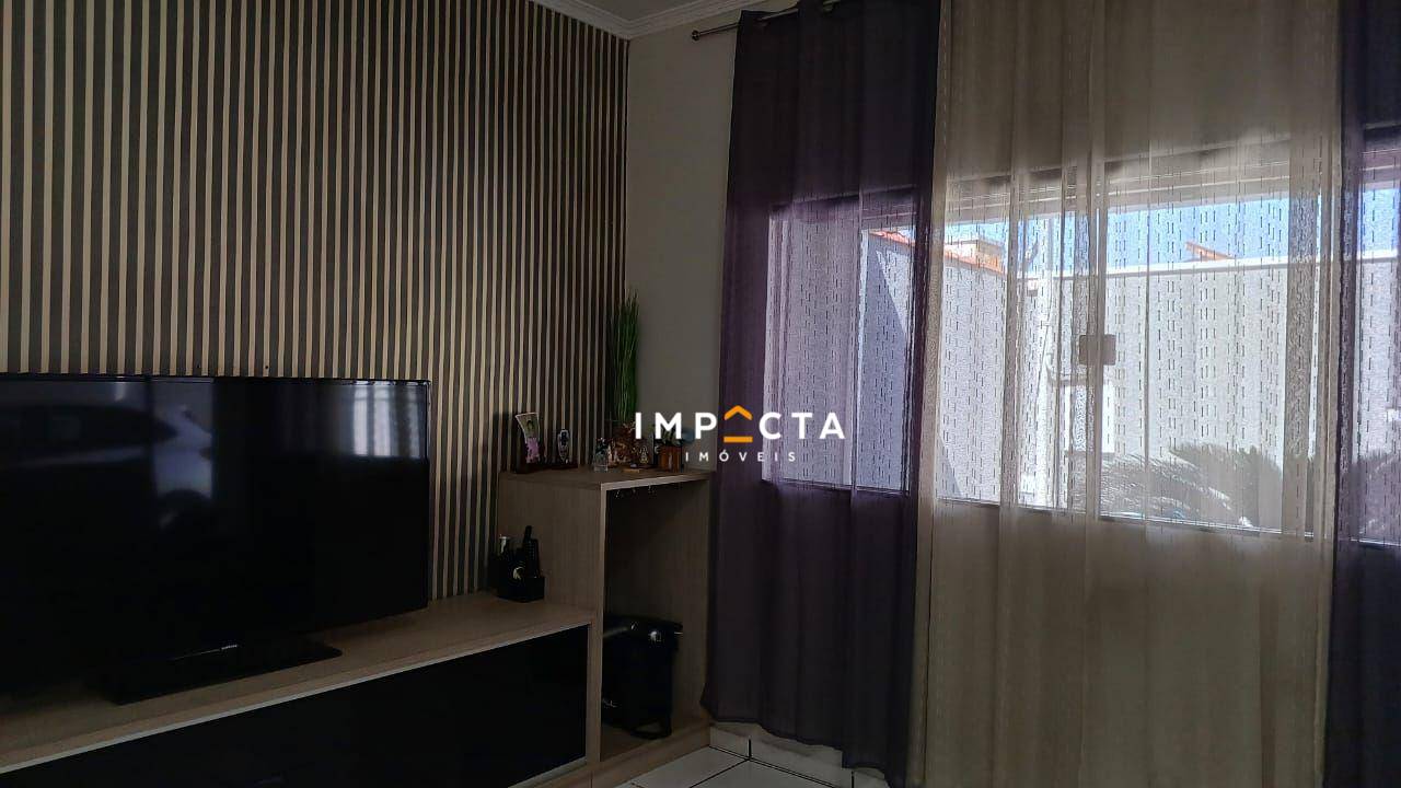 Casa, 3 quartos, 153 m² - Foto 2