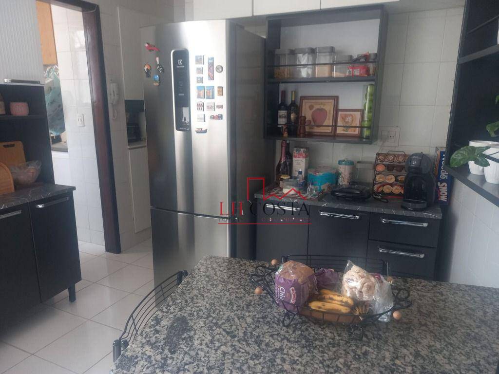 Apartamento à venda com 3 quartos, 120m² - Foto 18