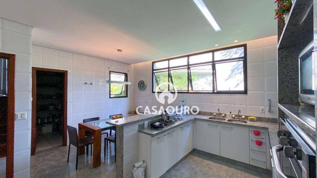 Casa de Condomínio à venda com 5 quartos, 590m² - Foto 38