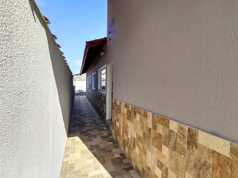 Casa à venda com 2 quartos, 208m² - Foto 4