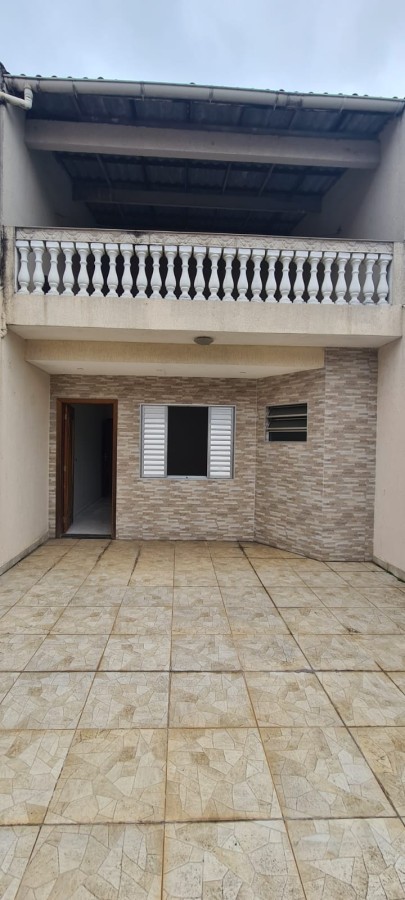 Sobrado à venda com 3 quartos, 248m² - Foto 1