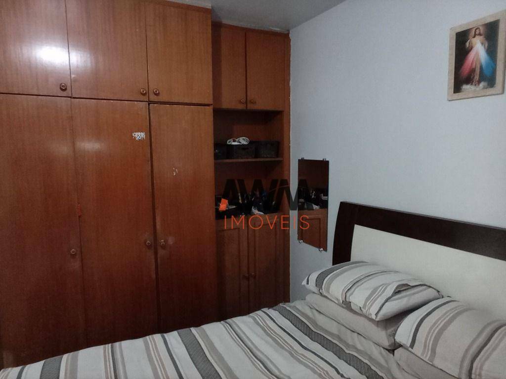 Apartamento à venda com 3 quartos, 74m² - Foto 11