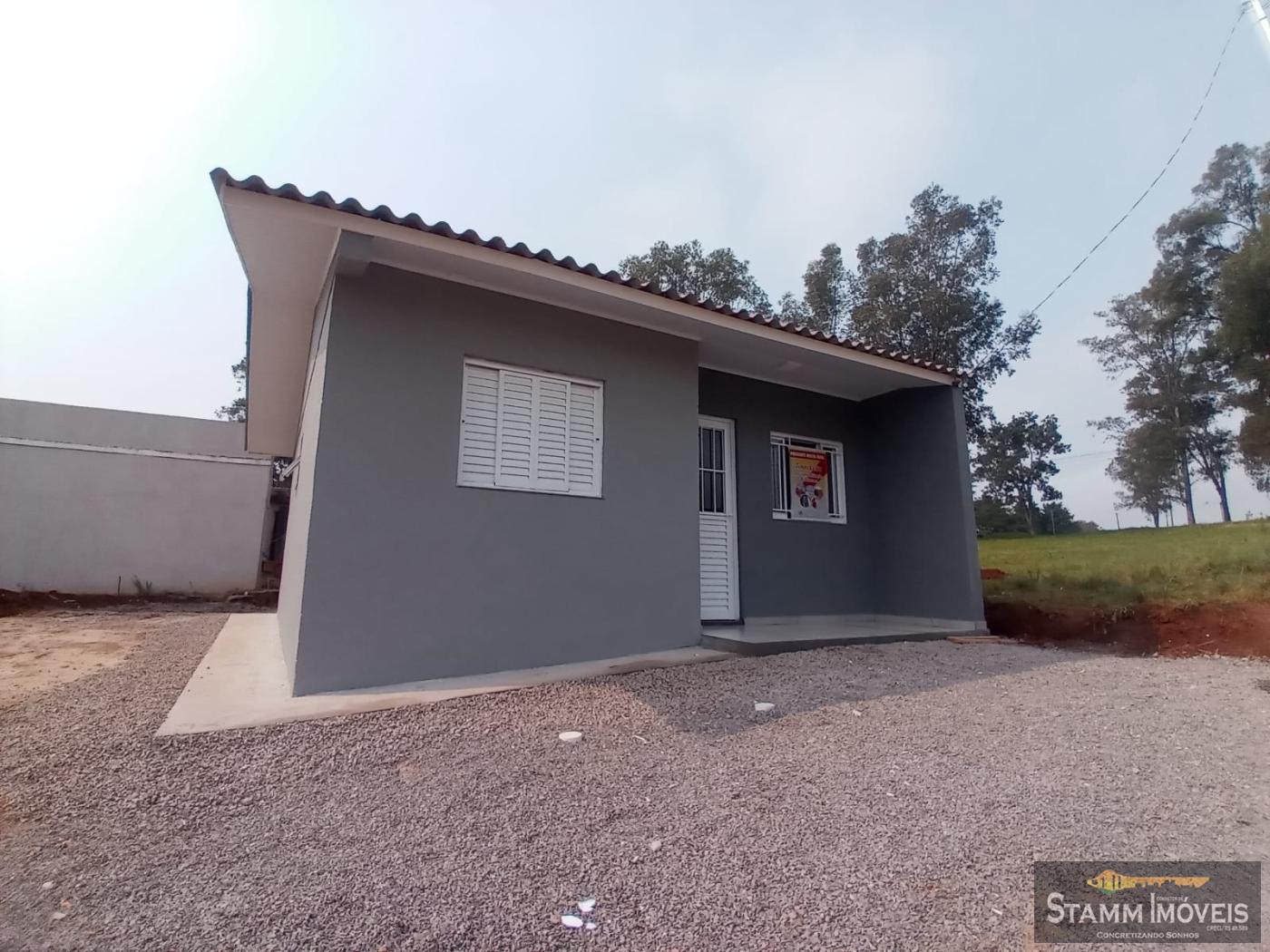 Casa à venda com 2 quartos, 150m² - Foto 3