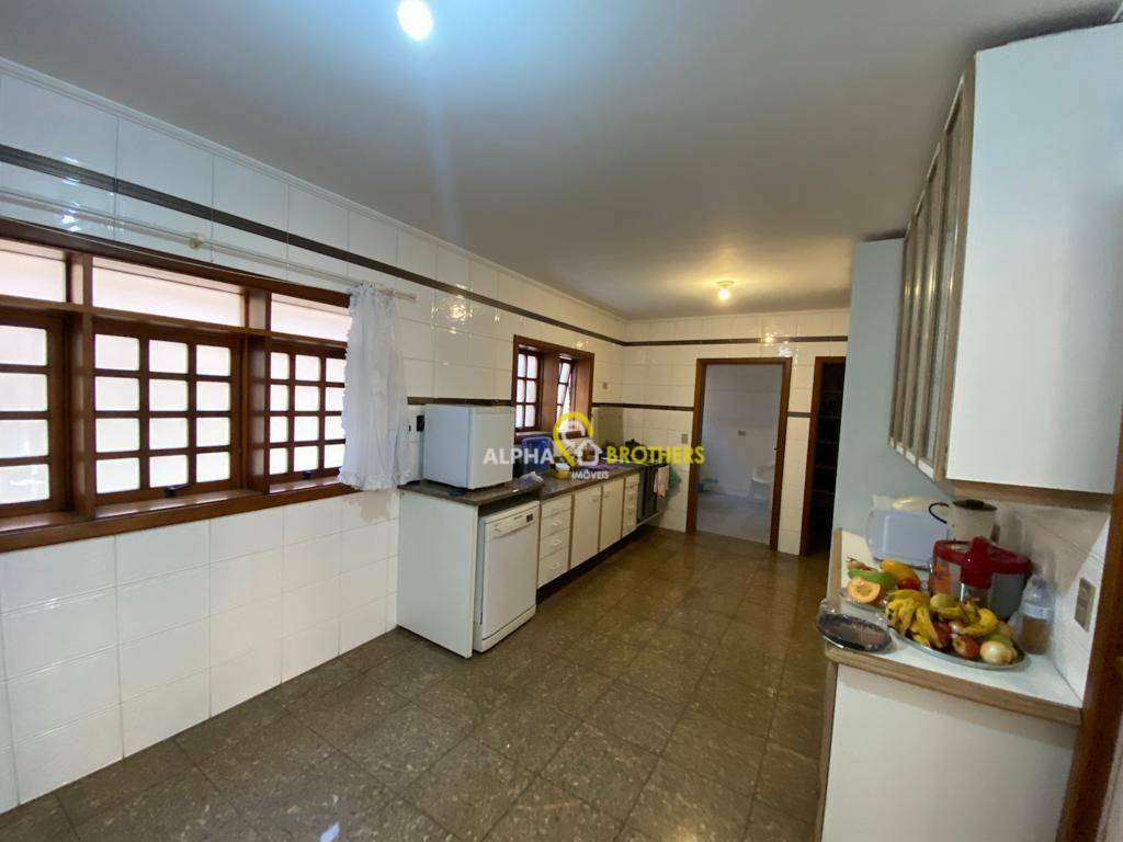 Casa de Condomínio à venda com 3 quartos, 300m² - Foto 8