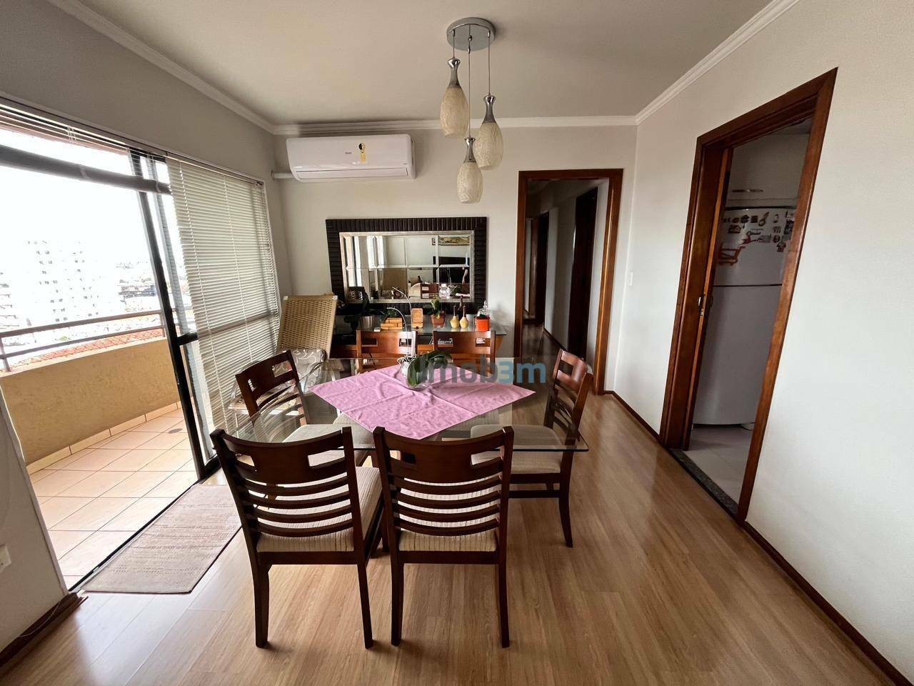 Apartamento à venda com 3 quartos, 107m² - Foto 6