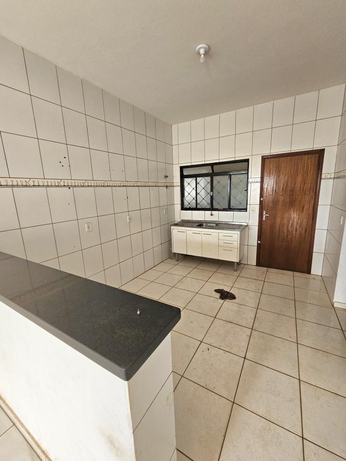 Casa à venda com 2 quartos, 230m² - Foto 4