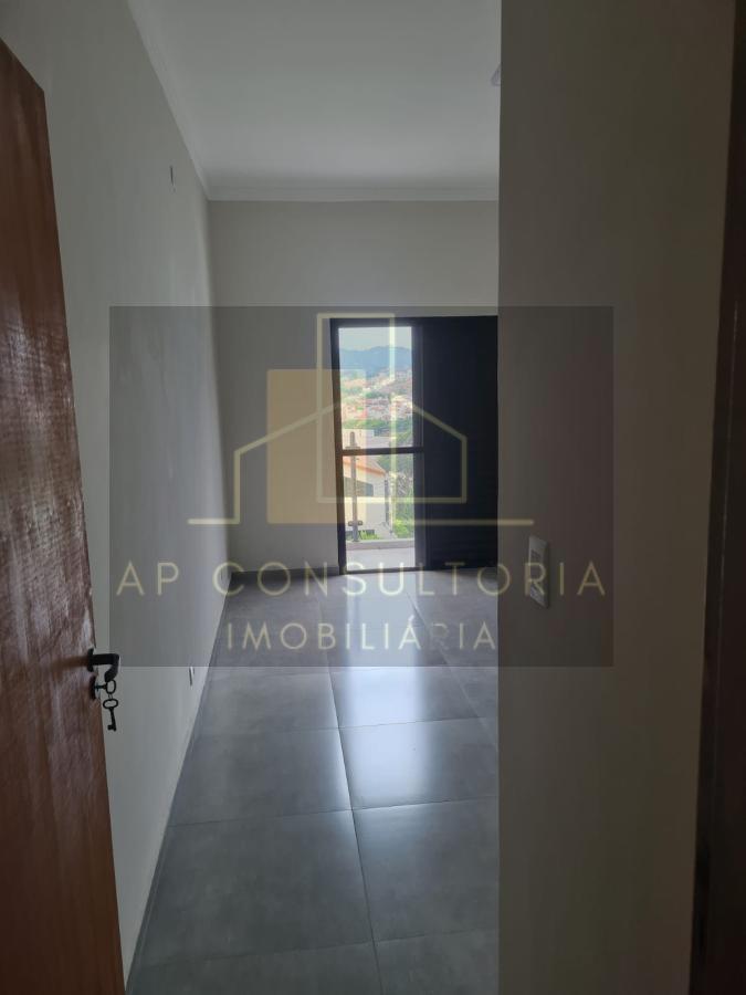 Casa à venda com 2 quartos, 125m² - Foto 3