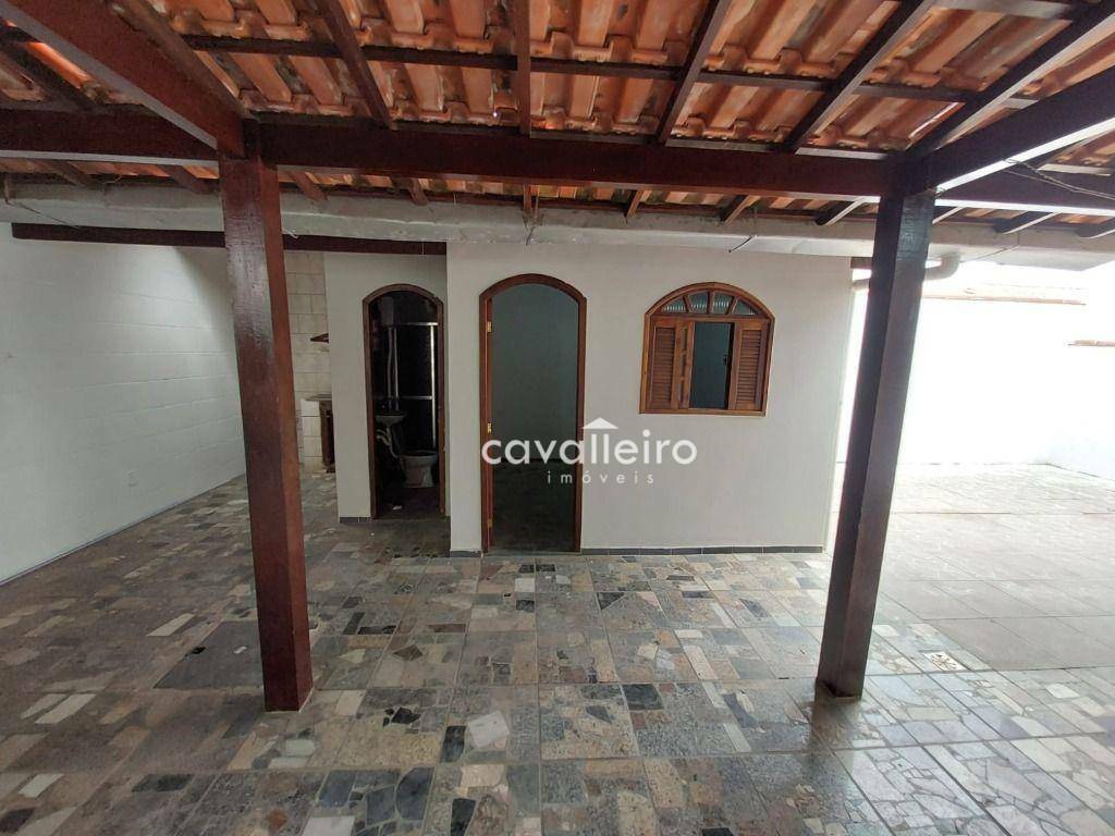 Casa de Condomínio à venda com 5 quartos, 244m² - Foto 32