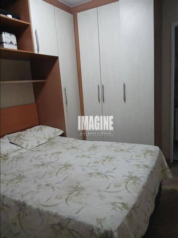 Apartamento à venda com 3 quartos, 65m² - Foto 6