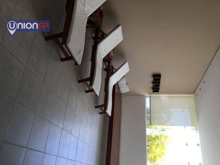 Apartamento à venda com 2 quartos, 64m² - Foto 28