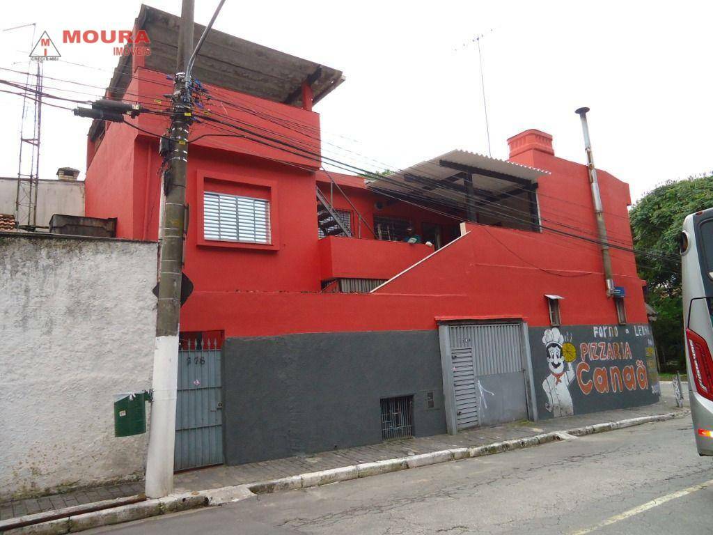 Casa à venda com 4 quartos, 130m² - Foto 2