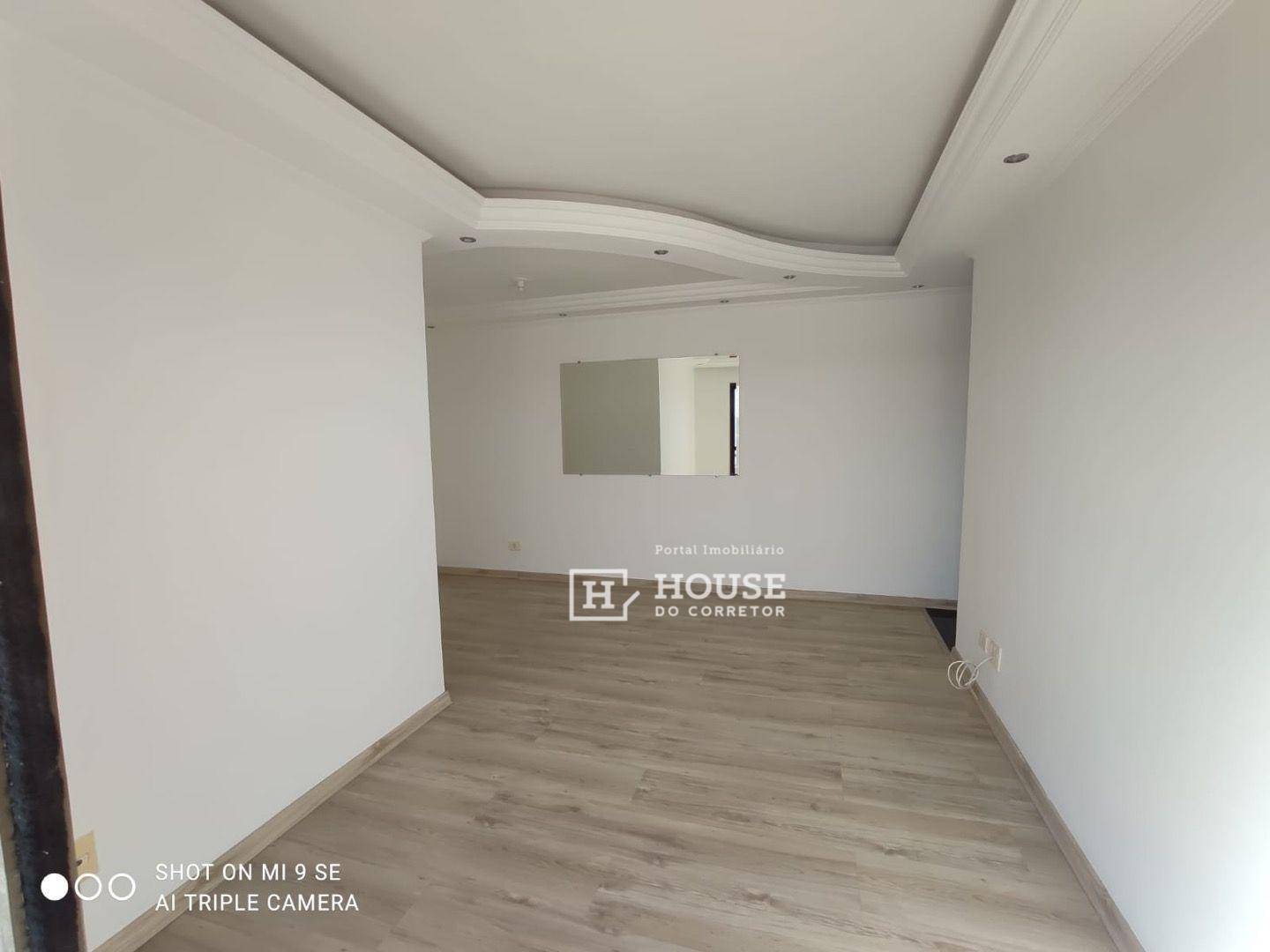 Apartamento à venda com 2 quartos, 58m² - Foto 3