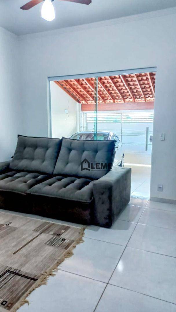 Casa à venda com 3 quartos, 260M2 - Foto 8