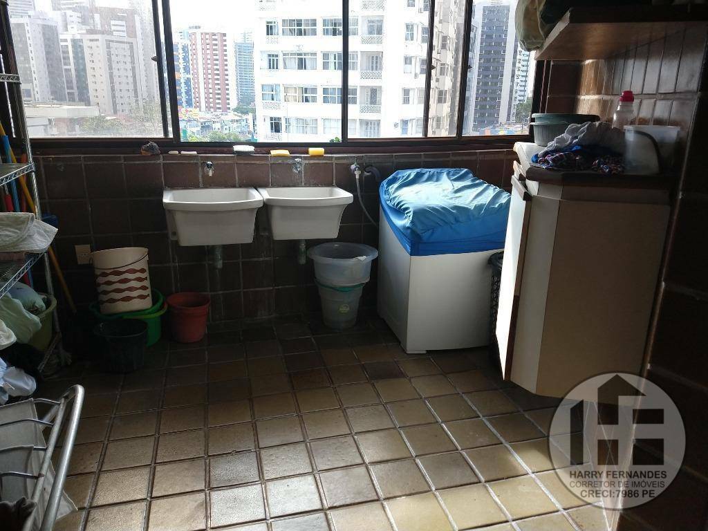 Apartamento à venda com 5 quartos, 500m² - Foto 23