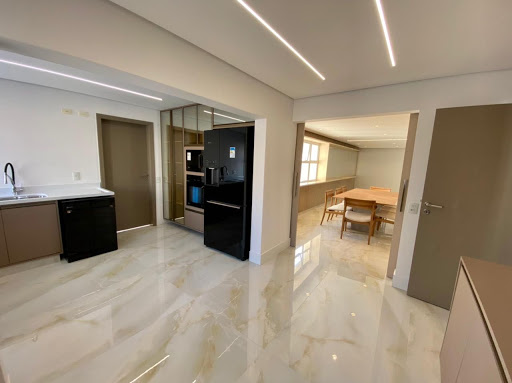 Cobertura à venda com 3 quartos, 300m² - Foto 15