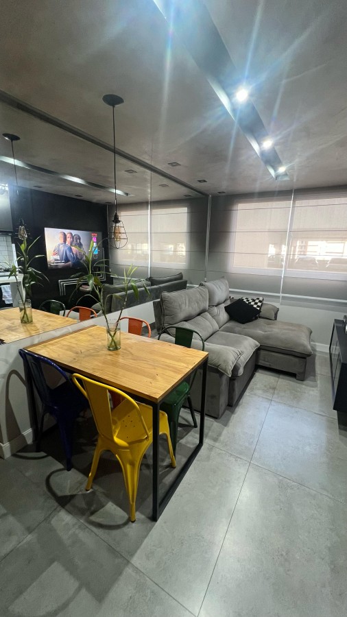 Apartamento à venda com 2 quartos, 45m² - Foto 2