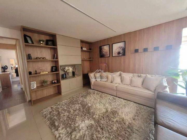 Apartamento para alugar com 3 quartos, 155m² - Foto 1