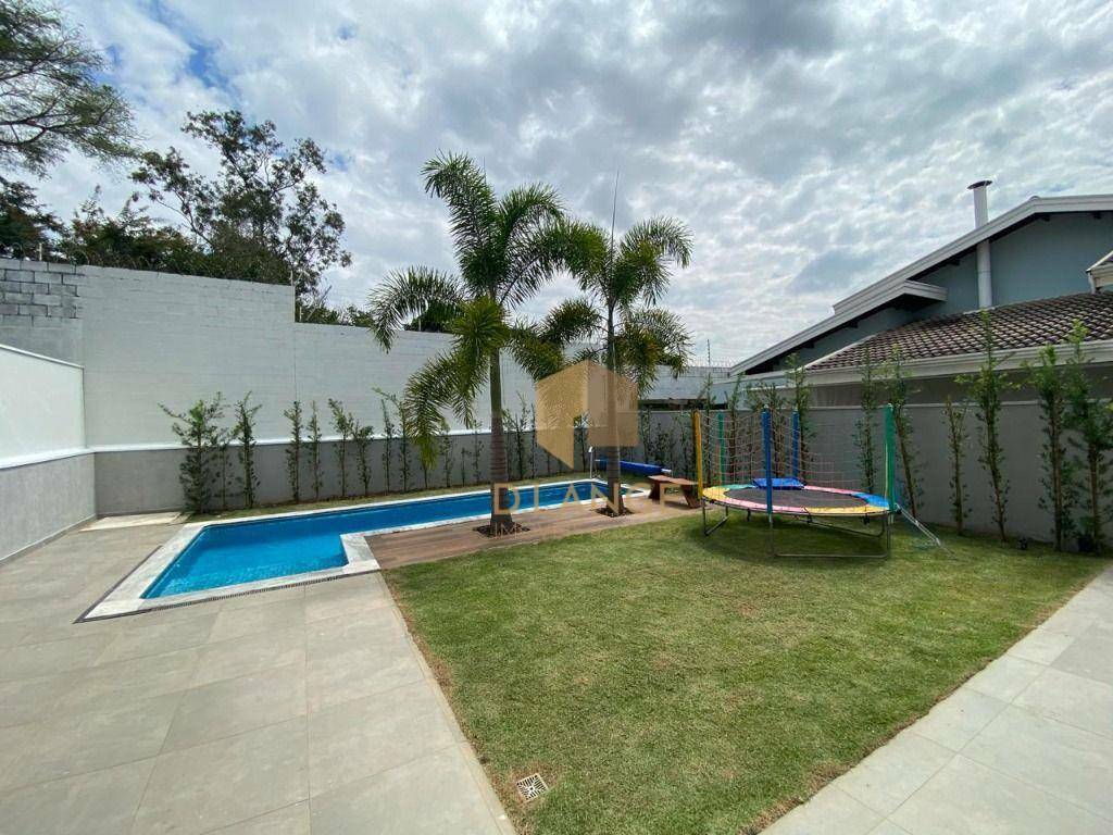 Casa de Condomínio à venda com 3 quartos, 240m² - Foto 8