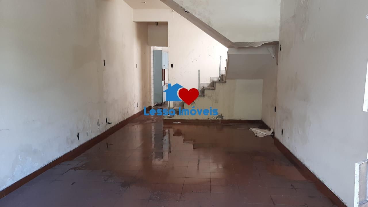 Casa à venda com 5 quartos, 245m² - Foto 15