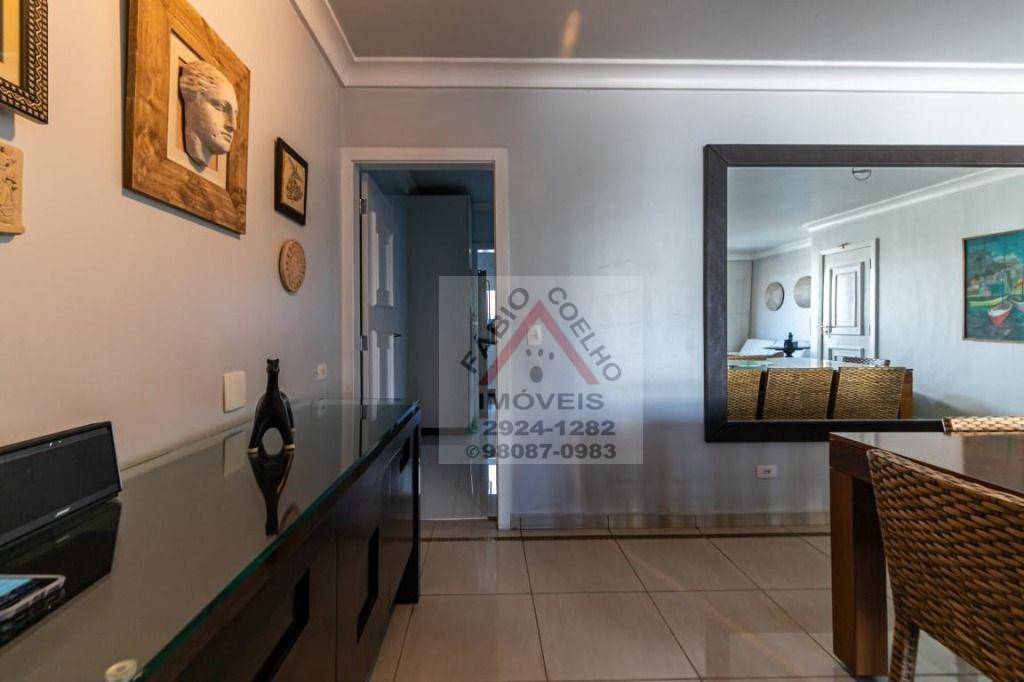 Apartamento à venda com 3 quartos, 150m² - Foto 11