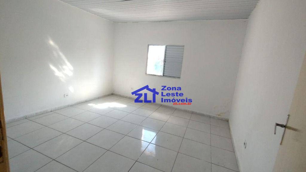 Apartamento para alugar com 2 quartos, 70m² - Foto 11