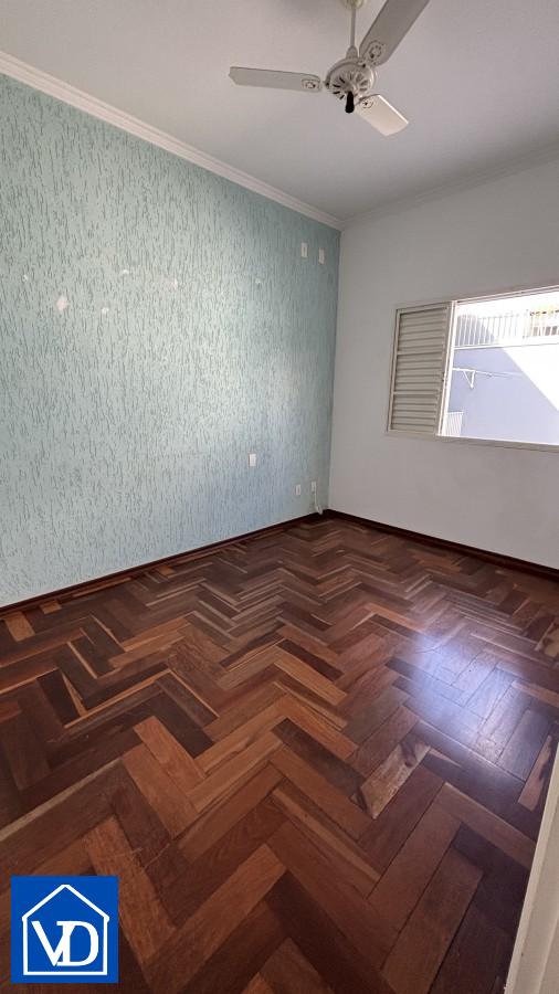 Casa à venda com 3 quartos, 170m² - Foto 17