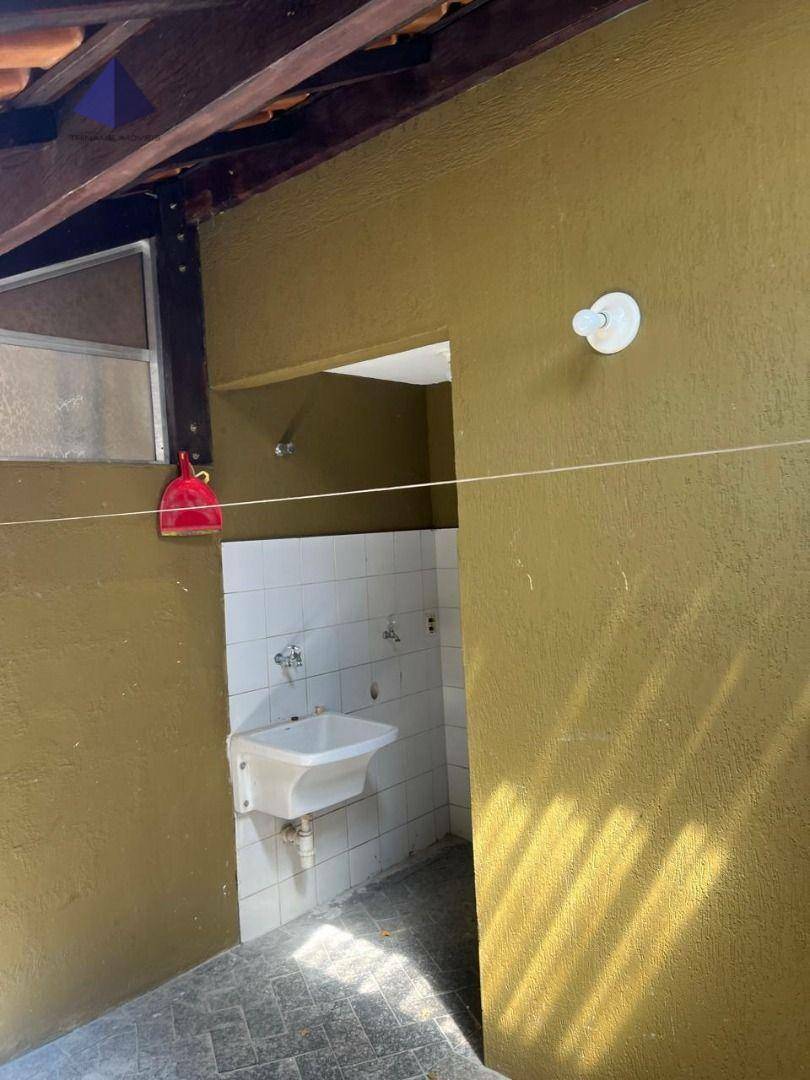 Sobrado à venda com 2 quartos, 66m² - Foto 4