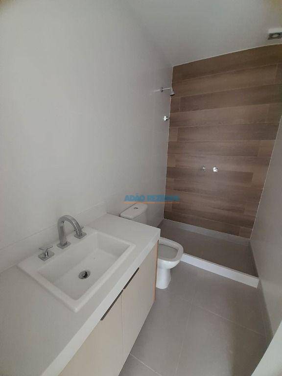 Apartamento à venda com 2 quartos, 67m² - Foto 5