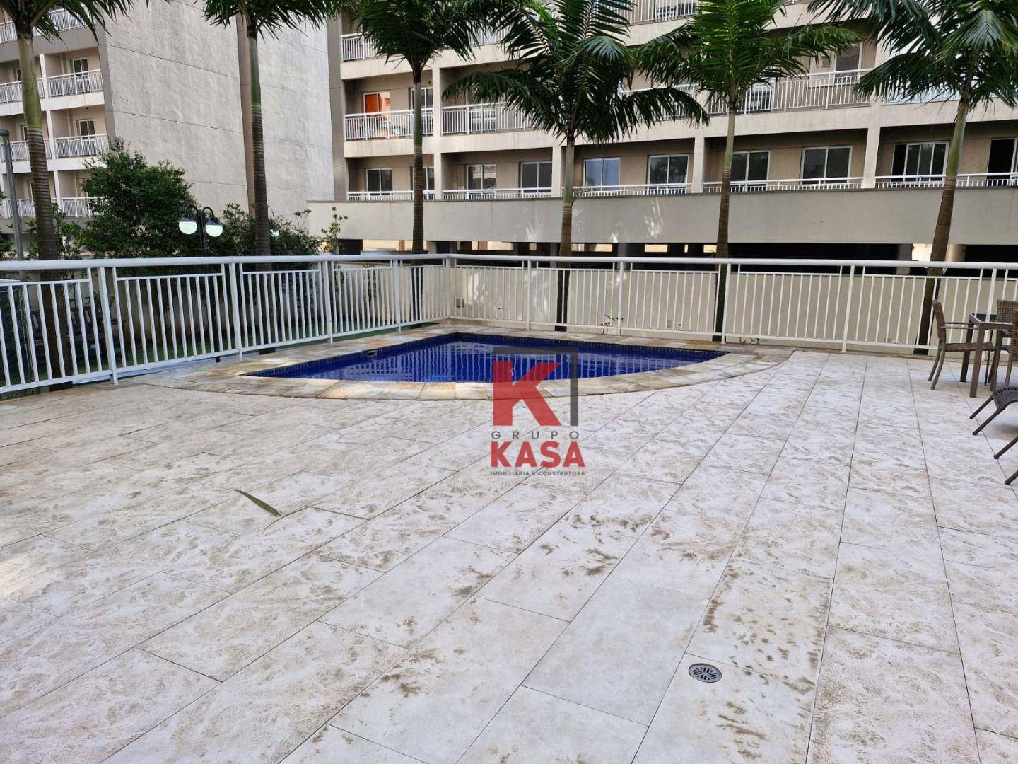 Apartamento à venda com 2 quartos, 55m² - Foto 28