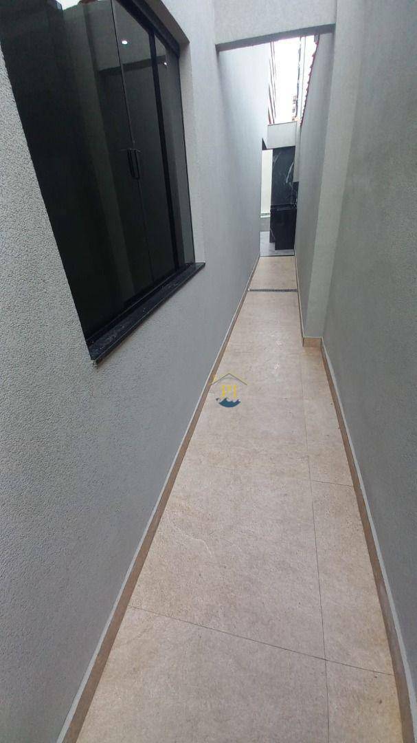 Sobrado à venda com 3 quartos, 160m² - Foto 2