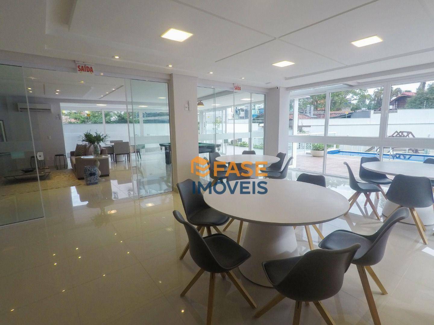 Apartamento à venda com 3 quartos, 159m² - Foto 5