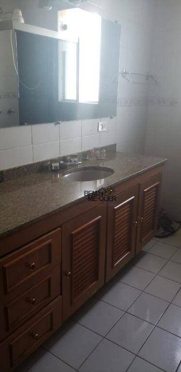 Sobrado à venda com 4 quartos, 310m² - Foto 11