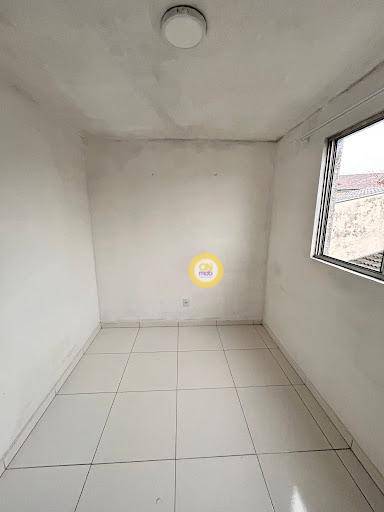 Apartamento à venda com 2 quartos, 42m² - Foto 13