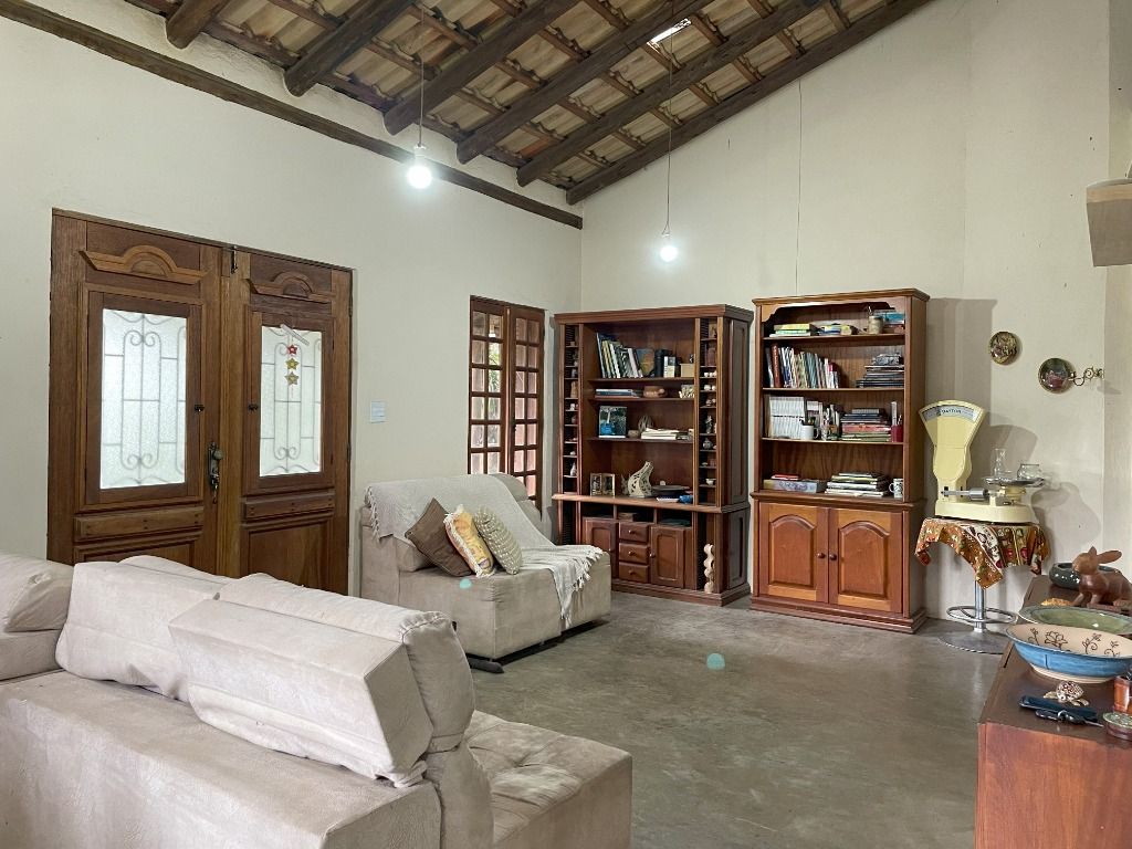 Casa de Condomínio à venda com 2 quartos, 127m² - Foto 2