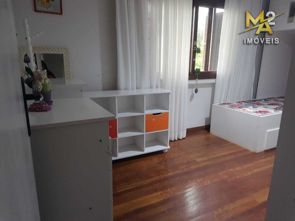 Casa à venda com 4 quartos, 300m² - Foto 22