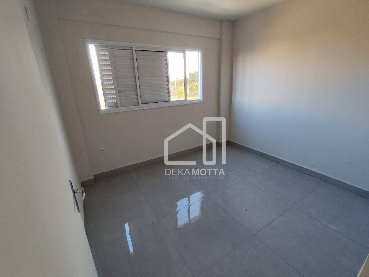 Apartamento à venda com 2 quartos, 45m² - Foto 13