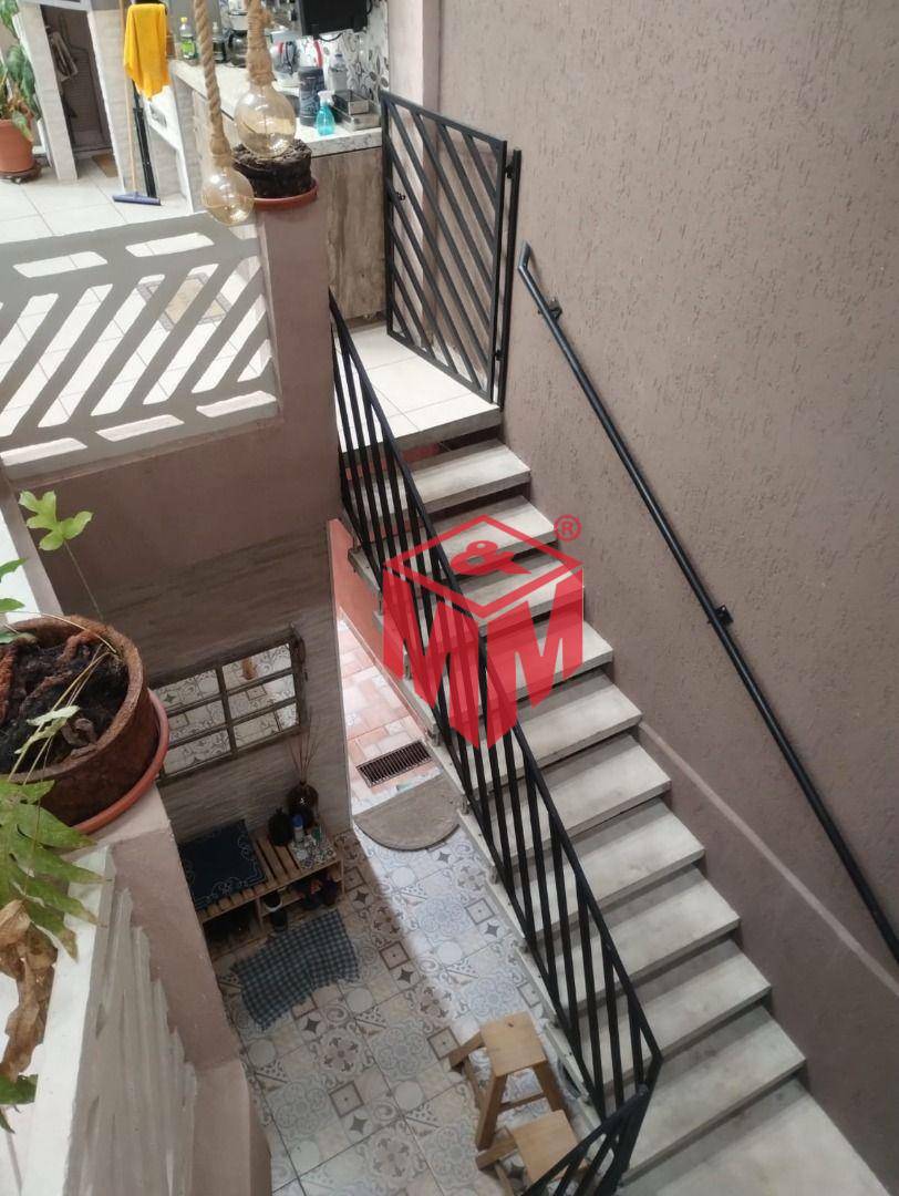 Sobrado à venda com 3 quartos, 230m² - Foto 8