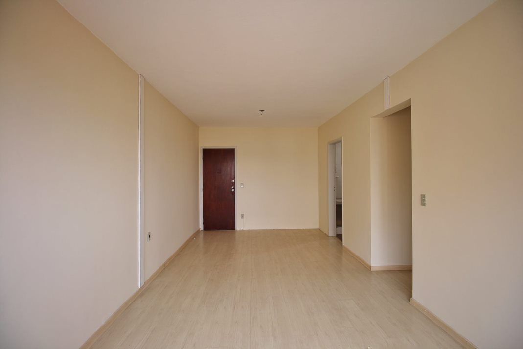 Apartamento à venda com 3 quartos, 75m² - Foto 5