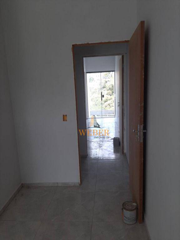 Casa à venda com 2 quartos, 78m² - Foto 15