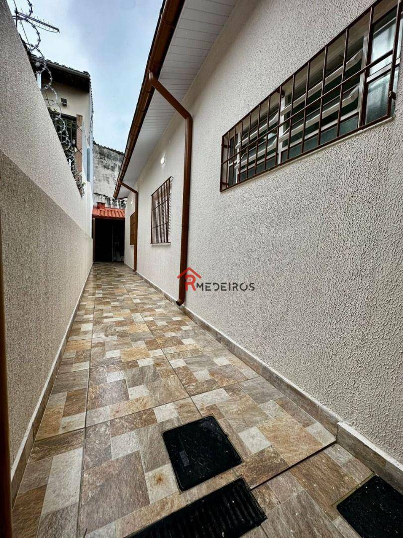 Casa à venda com 2 quartos, 80m² - Foto 23