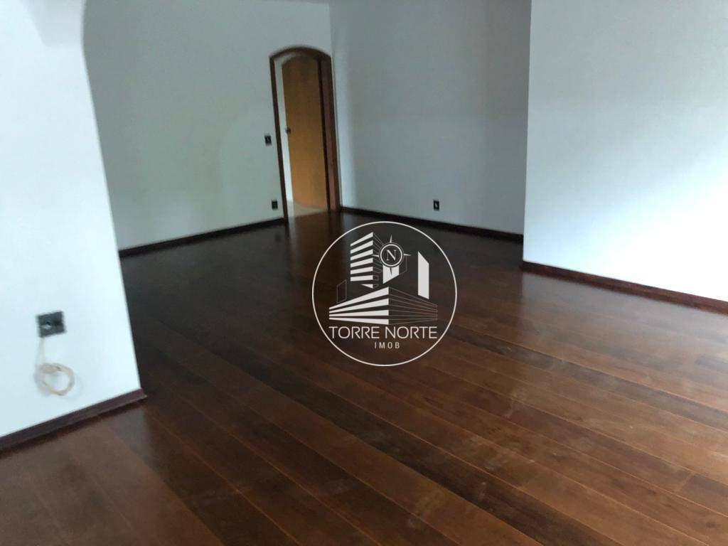 Apartamento à venda com 3 quartos, 160m² - Foto 10