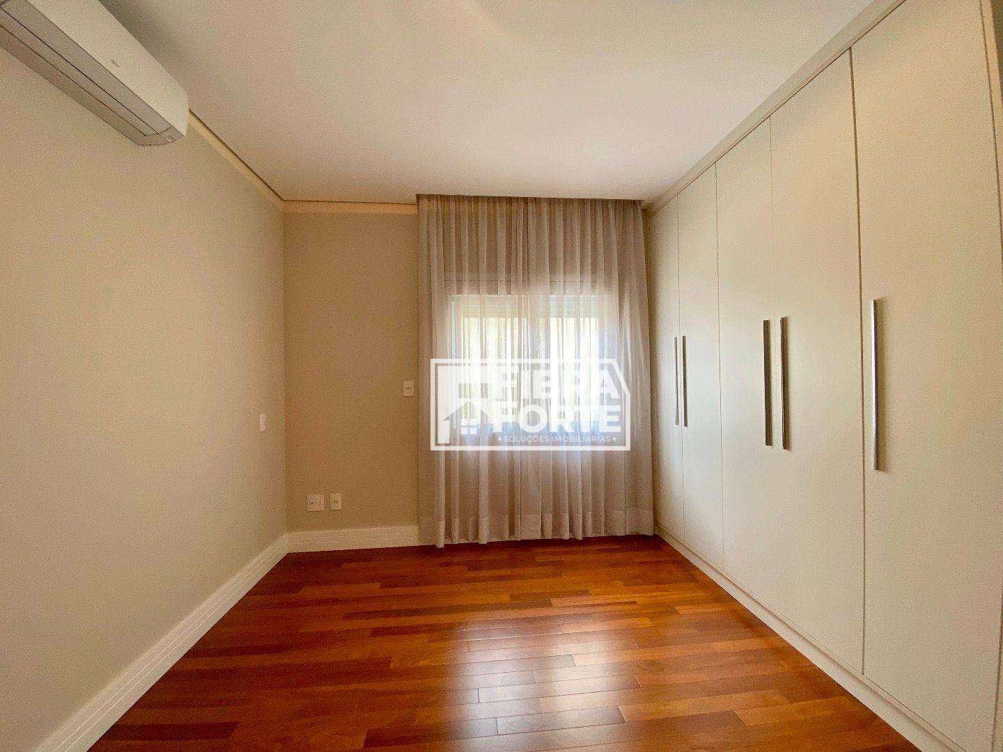 Casa de Condomínio para alugar com 3 quartos, 279m² - Foto 6