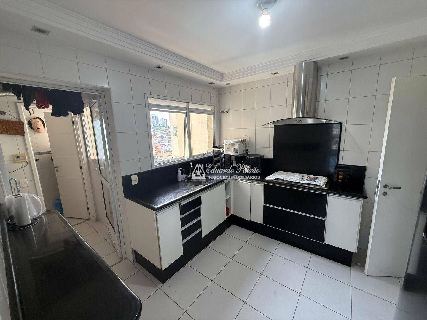 Apartamento à venda com 4 quartos, 132m² - Foto 11