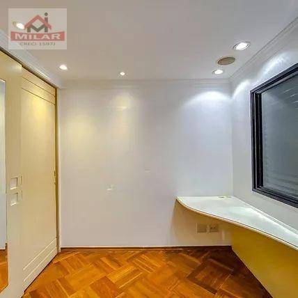Apartamento para alugar com 3 quartos, 105m² - Foto 7