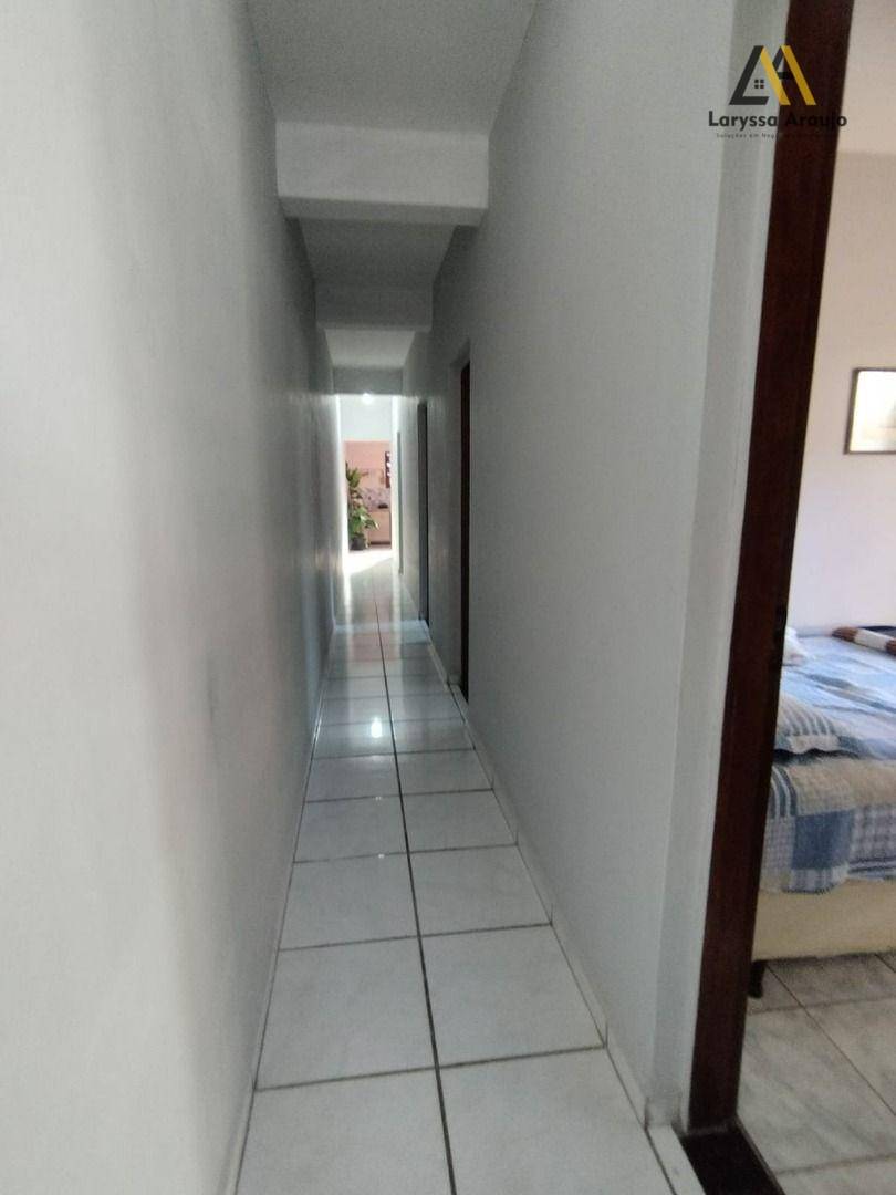 Casa à venda com 3 quartos, 100m² - Foto 9