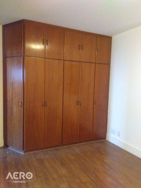 Apartamento para alugar com 3 quartos, 100m² - Foto 9